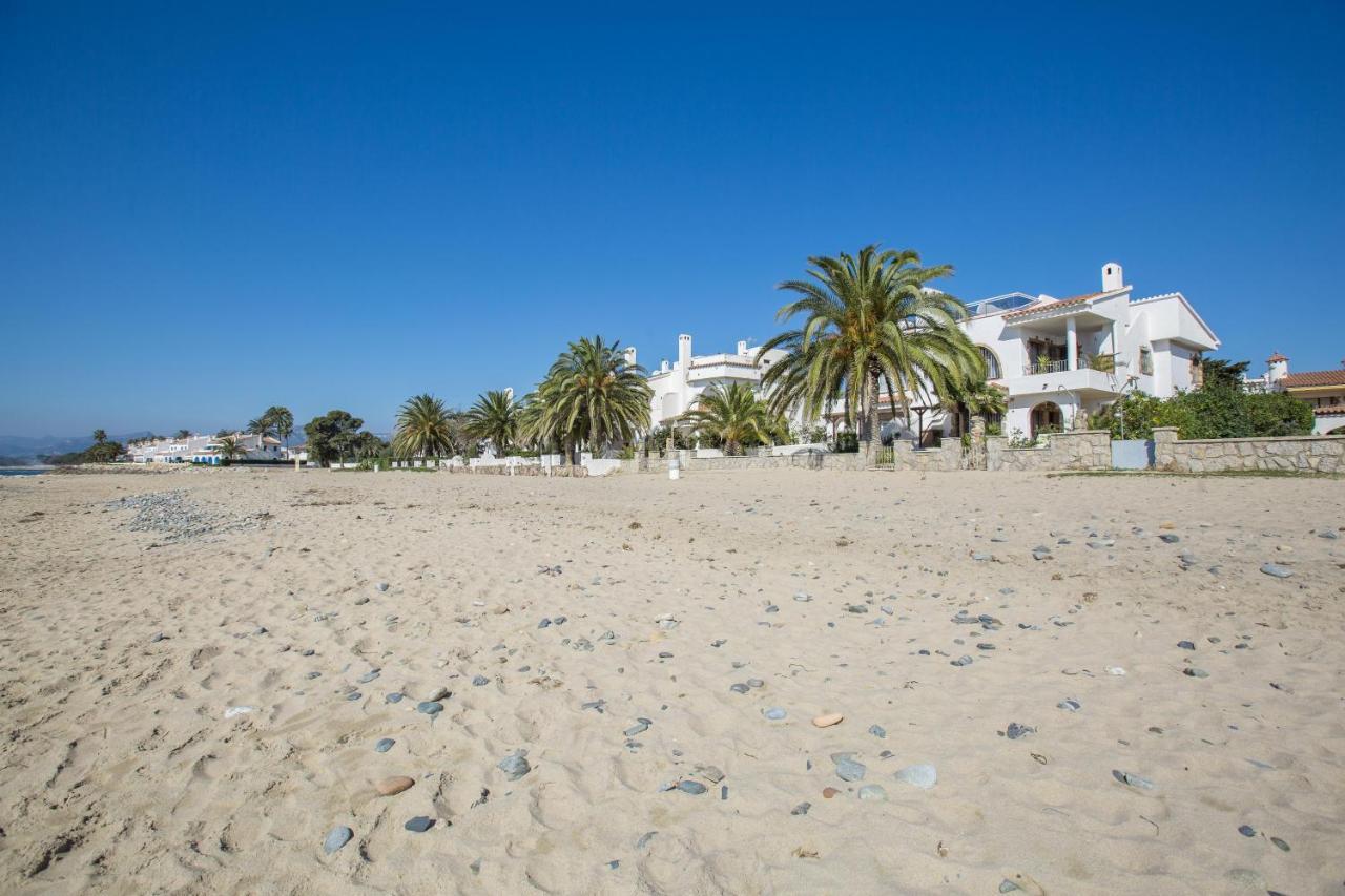Апартаменты Mistral Seafront Up. Vistas Al Mar Mont-roig del Camp Экстерьер фото